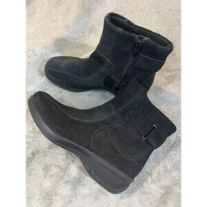 New Clarks Ashlyn Women’s Size 7 Black Suede Leather Side Zip Ankle Boots 83513